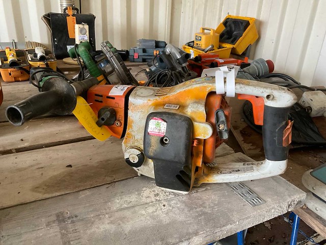 2017 stihl bt45 benzine boormachine - afbeelding 2 van  2
