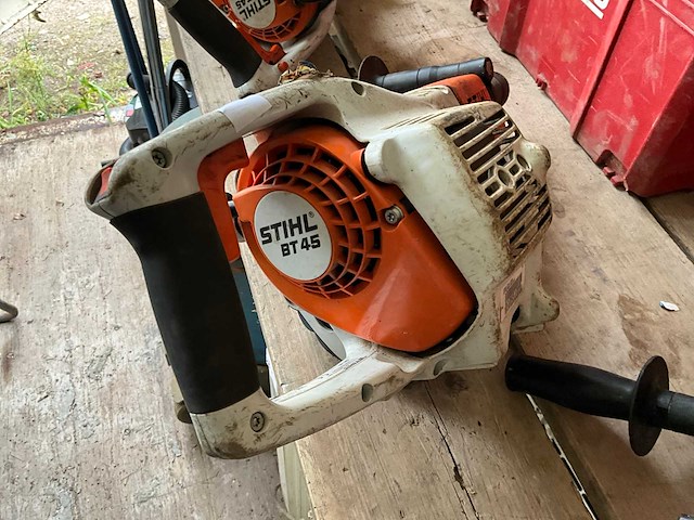 2017 stihl bt45 benzine boormachine - afbeelding 5 van  5