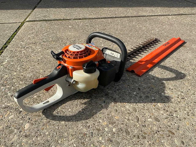 2017 stihl hs45 heggenschaar - afbeelding 3 van  7