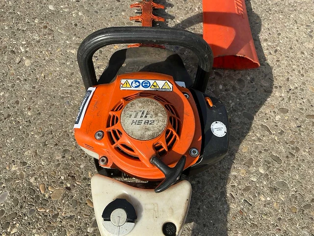 2017 stihl hs82t heggenschaar - afbeelding 5 van  7