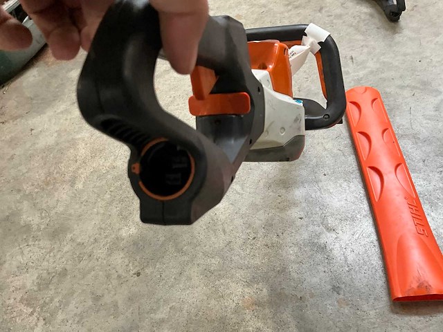 2017 stihl hsa 94r heggenschaar - afbeelding 7 van  8