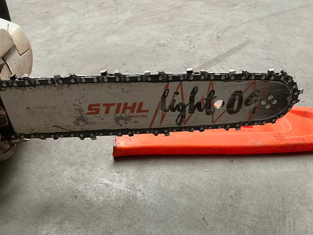 2017 stihl ms201c kettingzaag - afbeelding 3 van  5