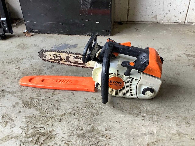 2017 stihl ms201tc kettingzaag - afbeelding 2 van  4