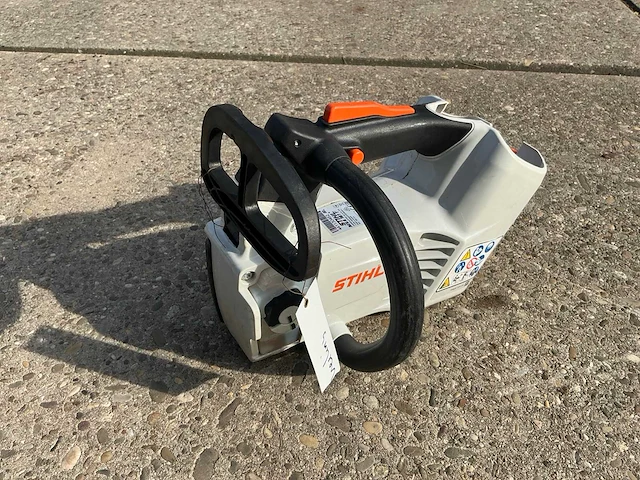 2017 stihl msa 161t kettingzaag body - afbeelding 1 van  6