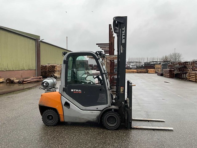 2017 stihl rx 70-35t vorkheftruck - afbeelding 22 van  26