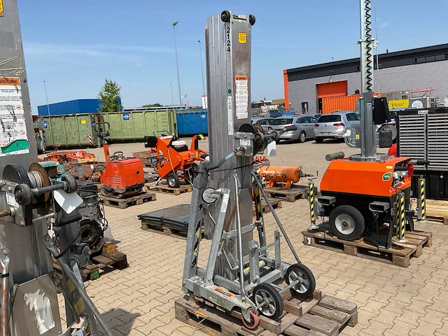 2017 sumner manufacturing 2124 materiaallift / kanaallift - afbeelding 2 van  8