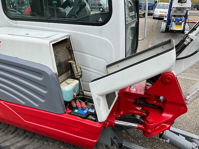 2017 takeuchi tb235 minigraafmachine - afbeelding 27 van  34