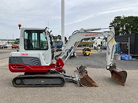 2017 takeuchi tb235 minigraafmachine - afbeelding 31 van  34
