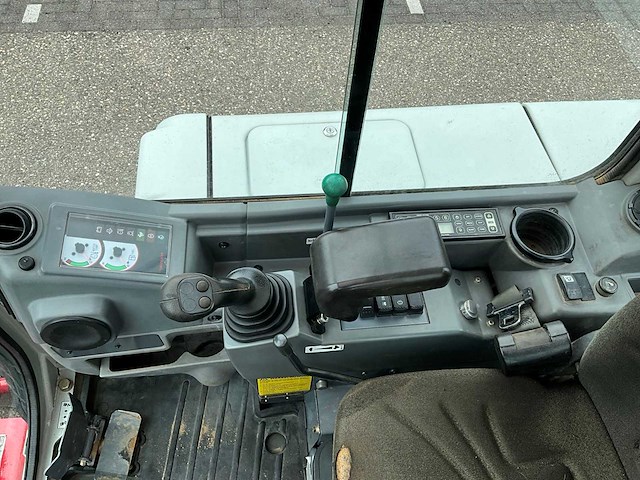 2017 takeuchi tb235 minigraafmachine - afbeelding 27 van  34