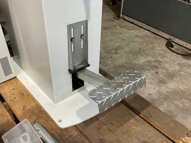 2017 tecna 4640n puntlasmachine - afbeelding 7 van  9