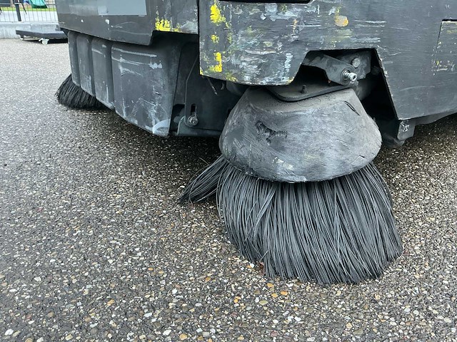 2017 tennant m17 vloer - schrobmachine - afbeelding 27 van  27