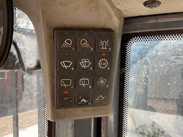 2017 terex tl80 shovel - afbeelding 17 van  27