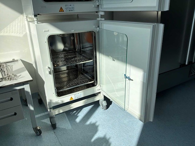 2017 thermo scientific heracell 150i gp laboratorium co2-incubator (2x) - afbeelding 8 van  11