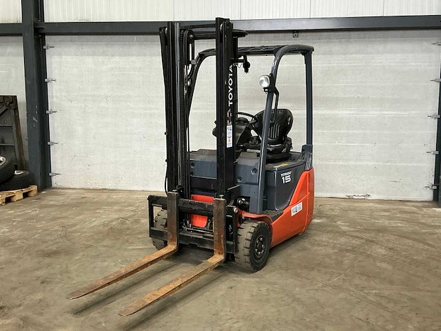 2017 toyota 8fbe15t vorkheftruck - afbeelding 1 van  11