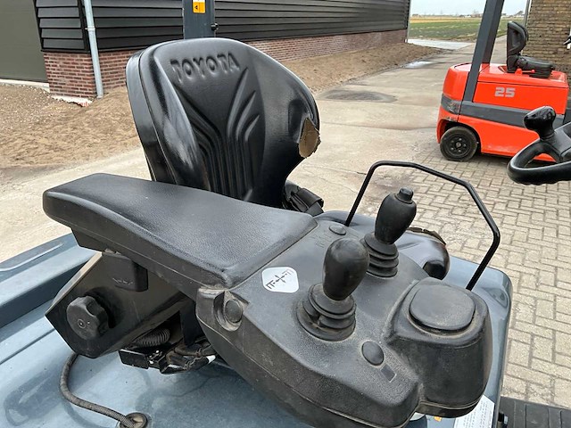 2017 toyota 8fbmkt25 vorkheftruck - afbeelding 10 van  24