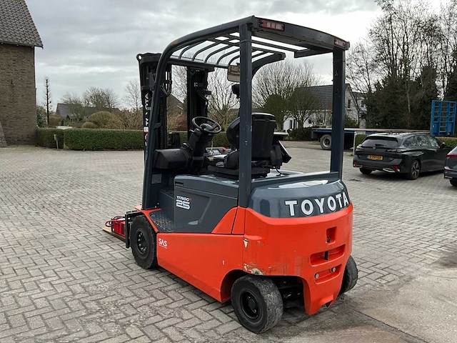 2017 toyota 8fbmkt25 vorkheftruck - afbeelding 21 van  24