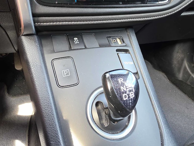 2017 toyota auris touring sports 1.8 hybr. aspiration personenauto - afbeelding 16 van  16