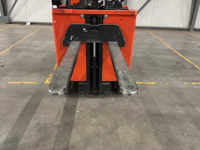 2017 toyota bt optio ome100m man-up truck - afbeelding 2 van  17