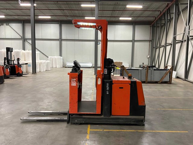 2017 toyota bt optio ome100m man-up truck - afbeelding 16 van  17