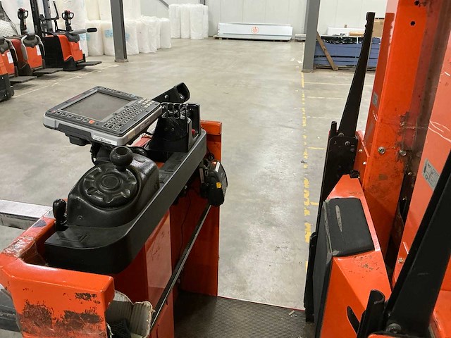 2017 toyota bt optio ome100m man-up truck - afbeelding 2 van  17