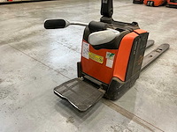 2017 toyota lpe200 meerijpallettruck - afbeelding 2 van  13