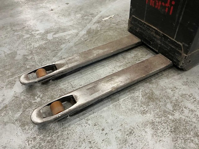 2017 toyota lwe160 elektrische palletwagen - afbeelding 12 van  14