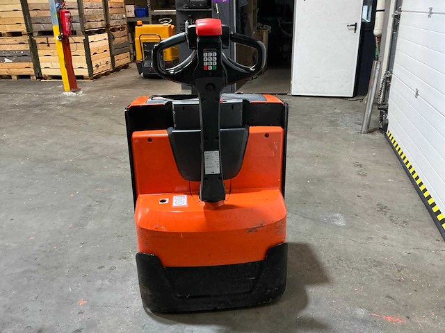 2017 toyota swe080l elektrische palletwagen - afbeelding 5 van  8