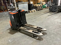 2017 toyota swe080l elektrische palletwagen - afbeelding 4 van  8