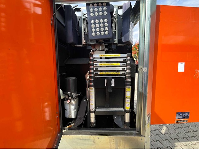 2017 trime b-boels-box stationaire lichtmast led - afbeelding 7 van  24