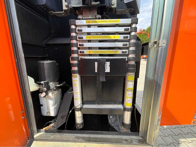 2017 trime b-boels-box stationaire lichtmast led - afbeelding 24 van  24