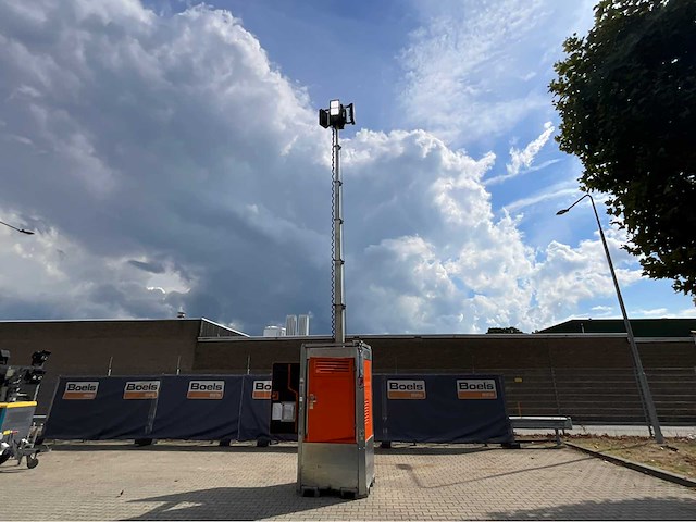 2017 trime b-boels-box stationaire lichtmast led - afbeelding 1 van  24