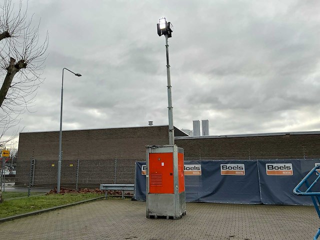 2017 trime b-boels-box stationaire lichtmast - afbeelding 1 van  15