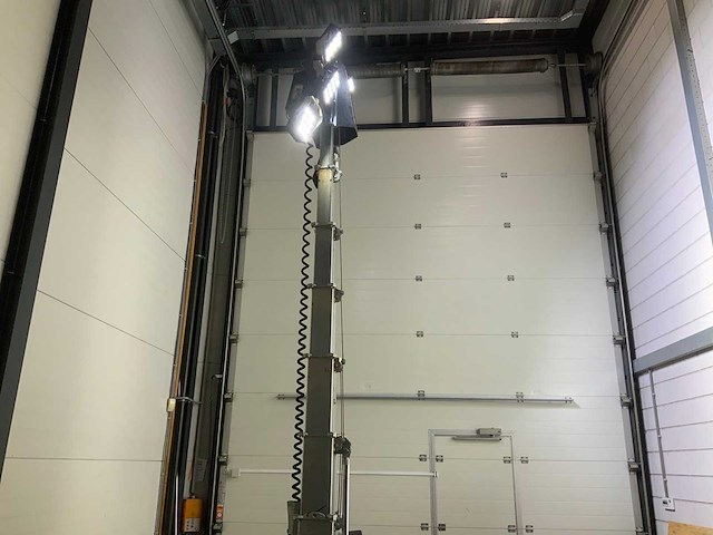2017 trime x-ecok2 tower light lichtmast - afbeelding 6 van  11