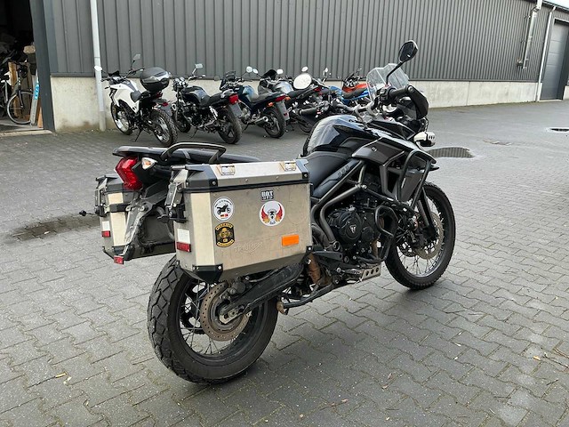 2017 triumph tiger 800 xcx motorfiets - afbeelding 18 van  21