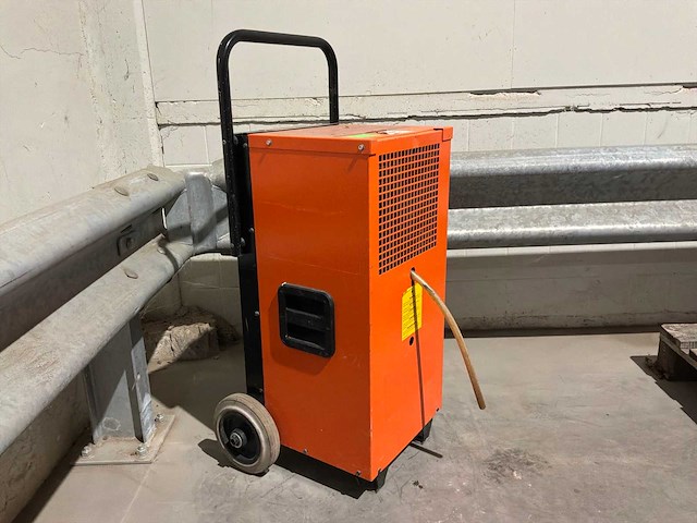 2017 trotec ttk 400 condensatiedroger / bouwdroger - afbeelding 2 van  6