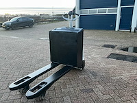 2017 unicarrier mdw180 elektrische palletwagen - afbeelding 2 van  7