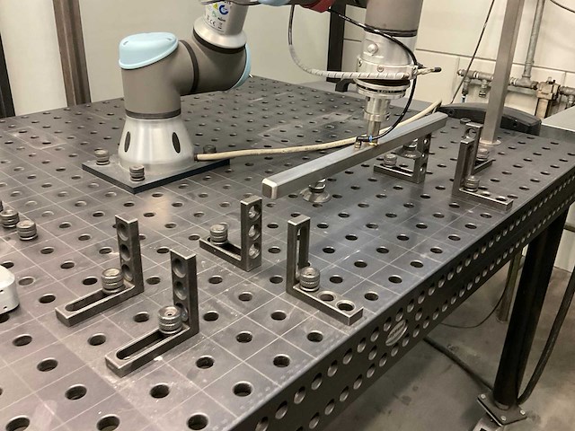 2017 universal robot ur3 collaboratieve robot - afbeelding 16 van  18