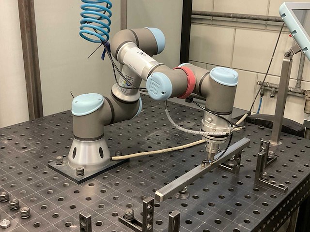 2017 universal robot ur3 collaboratieve robot - afbeelding 1 van  18
