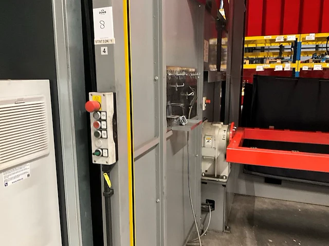 2017 valk welding panasonic h3100 lasrobot installatie - afbeelding 8 van  25