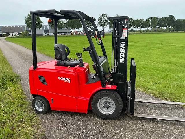2017 vdbk fb25-c2ac vorkheftruck - afbeelding 23 van  26