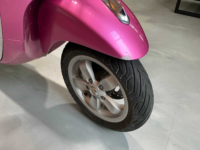 2017 vespa snorscooter primavera 4t snorscooter - afbeelding 3 van  5