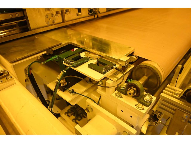 2017 vieweg uv bond unit / main seal unit inclusief benteler uitvoer rollenbaan (c) - afbeelding 20 van  24