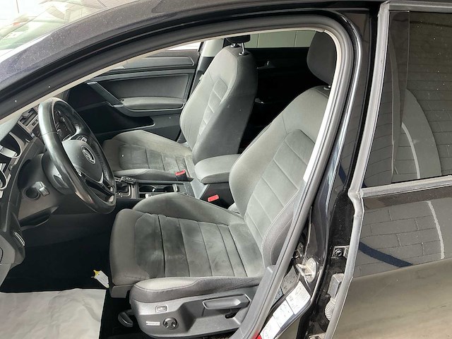 2017 volkswagen golf variant 1.0 tsi cl bns personenauto - afbeelding 8 van  30