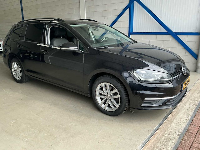 2017 volkswagen golf variant 1.0 tsi cl bns personenauto - afbeelding 27 van  30