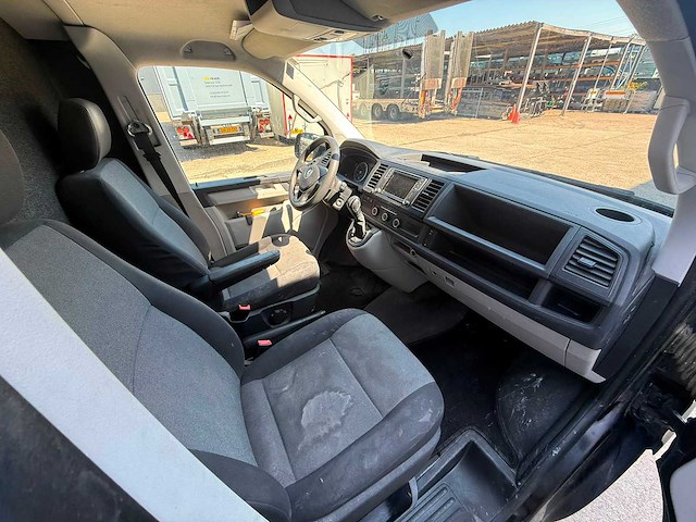 2017 volkswagen transporter 2.0 tdi l1h1 highl. bedrijfswagen - afbeelding 5 van  34