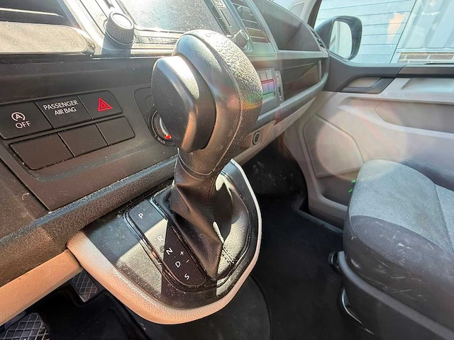 2017 volkswagen transporter 2.0 tdi l1h1 highl. bedrijfswagen - afbeelding 8 van  34