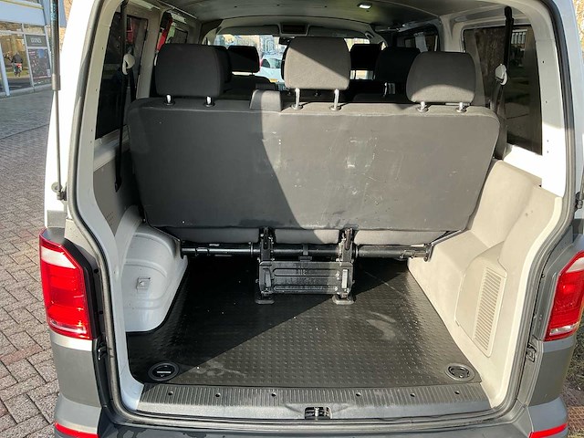 2017 volkswagen transporter kombi 2.0 tdi l1h2 highl. bedrijfswagen - afbeelding 5 van  39