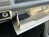 2017 volkswagen transporter kombi 2.0 tdi l1h2 highl. bedrijfswagen - afbeelding 21 van  39