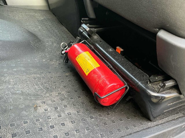 2017 volkswagen transporter kombi 2.0 tdi l1h2 highl. bedrijfswagen - afbeelding 31 van  39