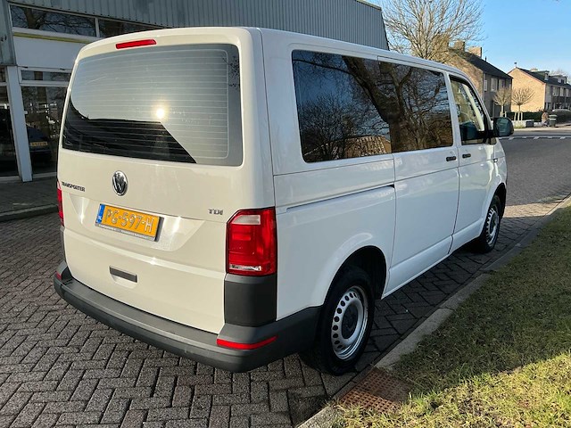 2017 volkswagen transporter kombi 2.0 tdi l1h2 highl. bedrijfswagen - afbeelding 35 van  39